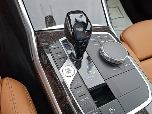 Used 2021 BMW 330i xDrive Sedan w/ Premium Package image 12