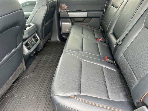 New 2025 Ford F250 Lariat w/ Black Appearance Package image 23