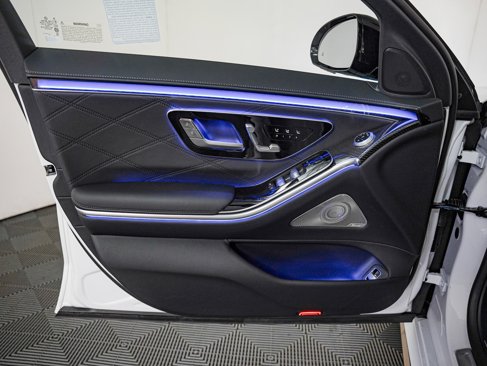 New 2025 Mercedes-Benz S 63 AMG S image 24