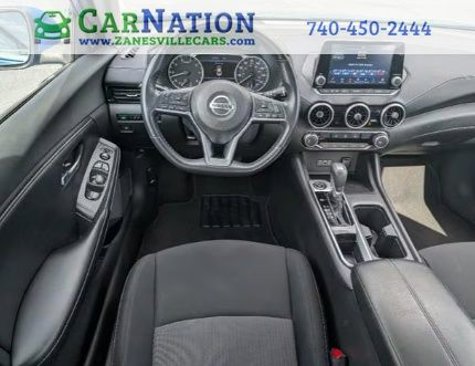Used 2022 Nissan Sentra SV image 3