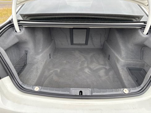 Used 2014 BMW 750i xDrive image 19