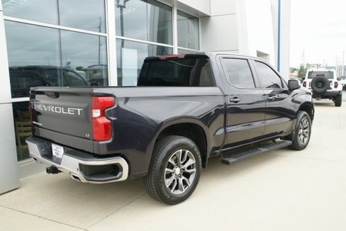 Used 2022 Chevrolet Silverado 1500 LT image 3