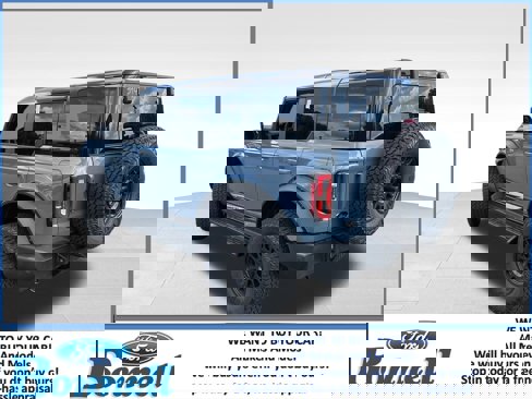 New 2025 Ford Bronco Outer Banks image 3