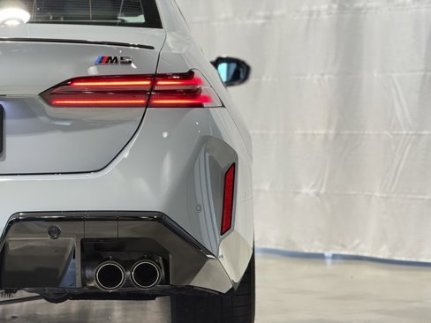 New 2026 BMW M5 w/ Executive Package image 7