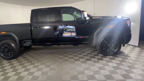 New 2025 GMC Sierra 2500 AT4 w/ AT4 Premium Plus Package image 2