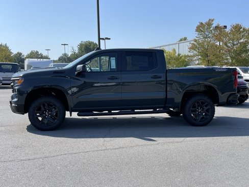 New 2026 Chevrolet Silverado 1500 Custom Trail Boss w/ LPO, Dark Essentials Package image 4