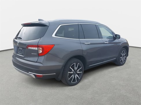 Used 2019 Honda Pilot Touring image 5