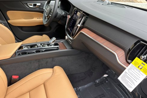 New 2026 Volvo V60 B5 Cross Country Ultra w/ Climate Package image 13