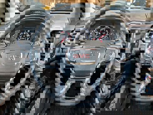 Used 2023 GMC Acadia AT4 w/ Technology Package image 19