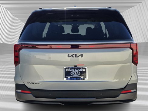 New 2026 Kia Carnival SX image 4