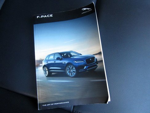 Used 2019 Jaguar F-PACE Premium image 22