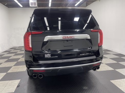 Used 2023 GMC Yukon Denali image 3
