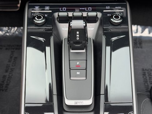 Used 2025 Porsche 911 Carrera image 31