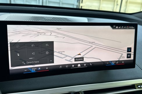 New 2026 BMW iX xDrive60 w/ Premium Package image 16