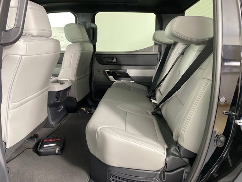 New 2025 Toyota Tundra Limited image 29