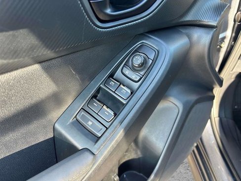 Used 2024 Subaru Crosstrek 2.0i Premium image 20