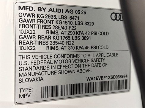 New 2025 Audi Q8 Premium Plus image 26