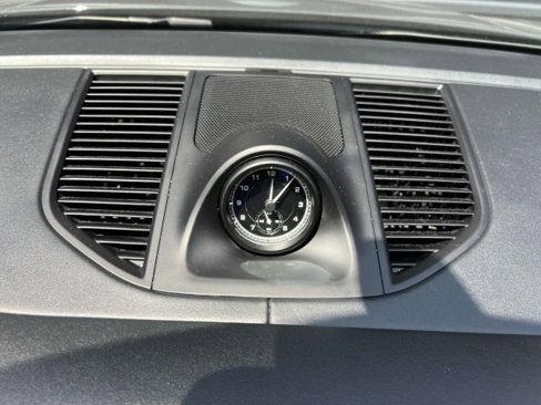 Certified 2022 Porsche Macan image 23