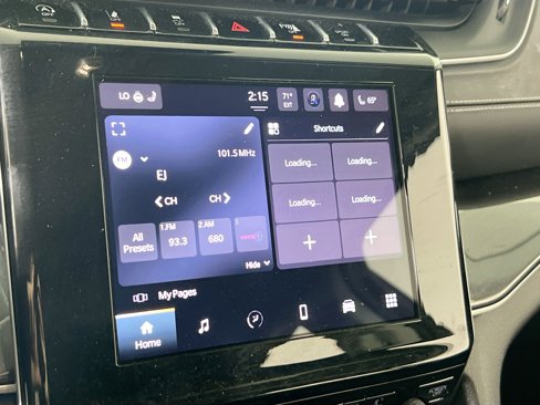 Used 2023 Jeep Grand Cherokee Laredo w/ Luxury Tech Group I image 14
