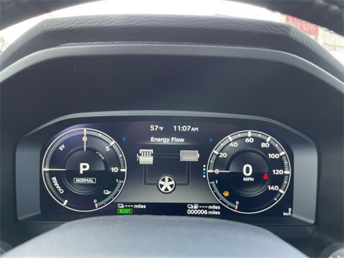 New 2025 Mitsubishi Outlander SEL image 12