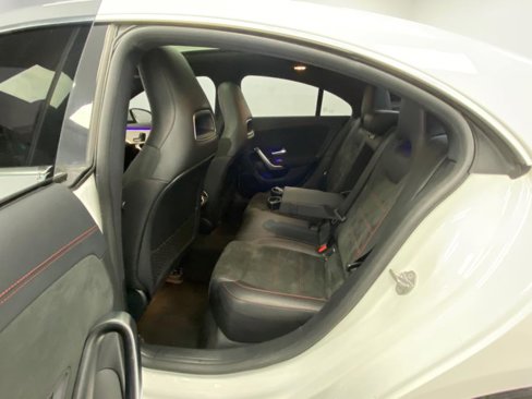 Used 2020 Mercedes-Benz CLA 35 AMG 4MATIC image 37