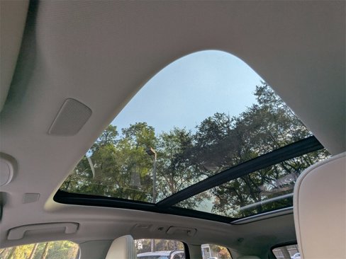 New 2026 Volvo XC60 B5 Ultra w/ Protection Package Premier image 22