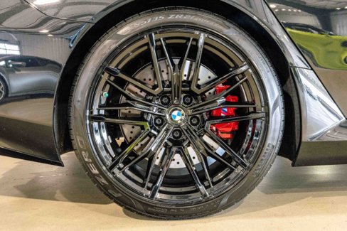 Used 2025 BMW M5 w/ Carbon Package image 29