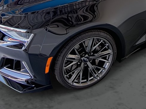 Used 2023 Chevrolet Camaro ZL1 image 7