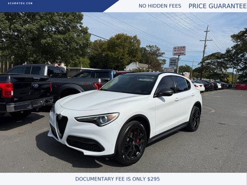 Used 2019 Alfa Romeo Stelvio Sport w/ Quick Order Package 22J Sport image 1