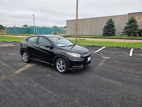 Used 2018 Honda HR-V LX image 7