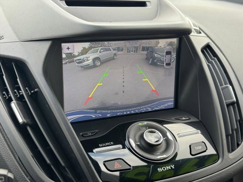 Used 2018 Ford Escape Titanium w/ Ford Safe & Smart Package image 19