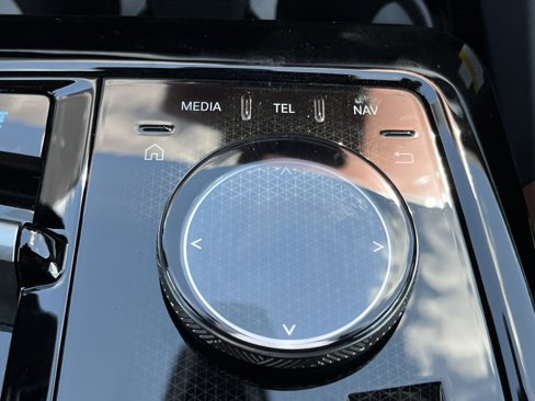 New 2026 BMW i5 eDrive40 w/ M Sport Package image 7