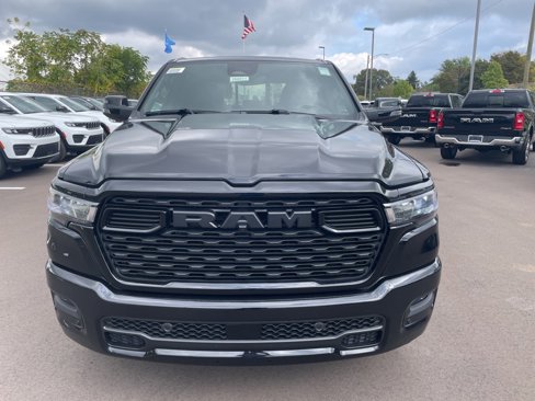 New 2026 RAM 1500 4x4 Crew Cab image 10