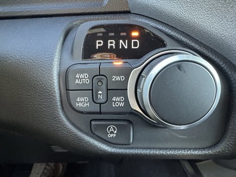 New 2025 RAM 1500 Big Horn image 25