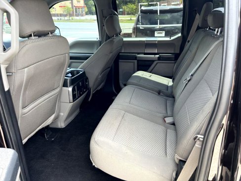 Used 2018 Ford F150 XLT w/ Equipment Group 302A Luxury image 12