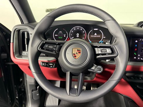 New 2026 Porsche Cayenne S image 36