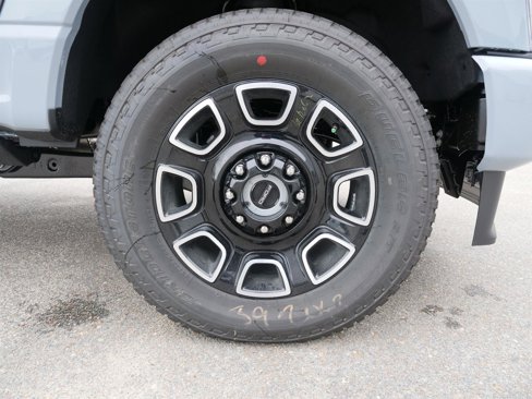 New 2025 Ford F250 Platinum image 11