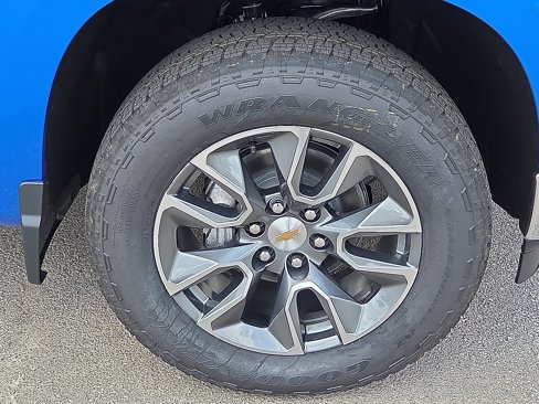 New 2026 Chevrolet Silverado 1500 LT w/ All Star Edition Plus image 7