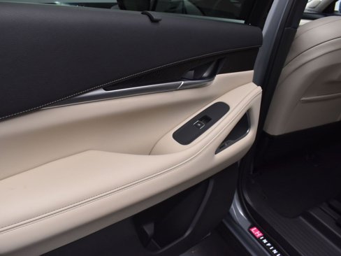 New 2025 INFINITI QX60 Sensory w/ Vision Package image 17