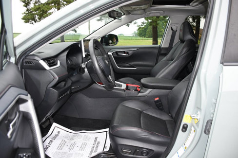 Used 2021 Toyota RAV4 TRD Off-Road image 10