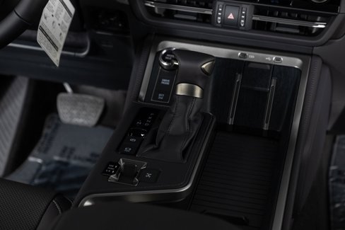 Used 2025 Lexus GX 550 image 42