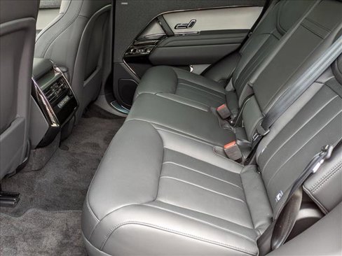 New 2025 Land Rover Range Rover Sport Dynamic SE image 17