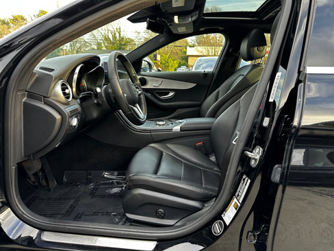 Used 2019 Mercedes-Benz C 300 Sedan image 15