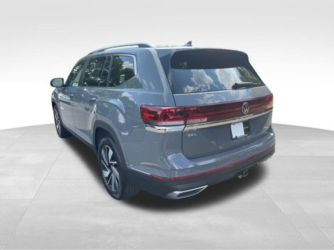 New 2026 Volkswagen Atlas SEL image 5