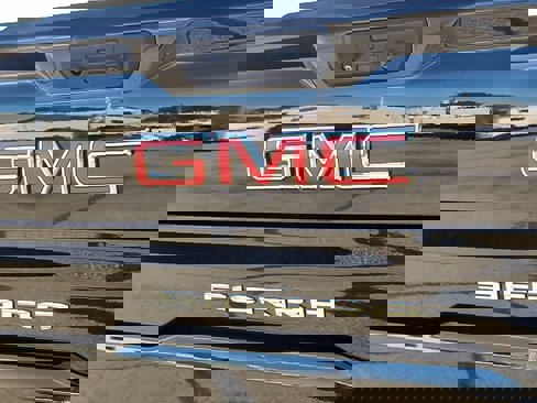Certified 2023 GMC Sierra 1500 SLT w/ SLT Convenience Package image 30