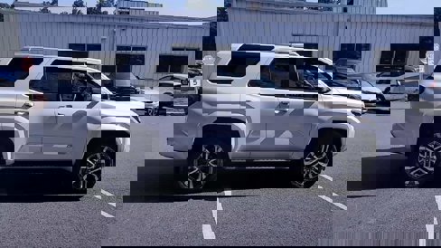 New 2025 Toyota 4Runner Limited image 9