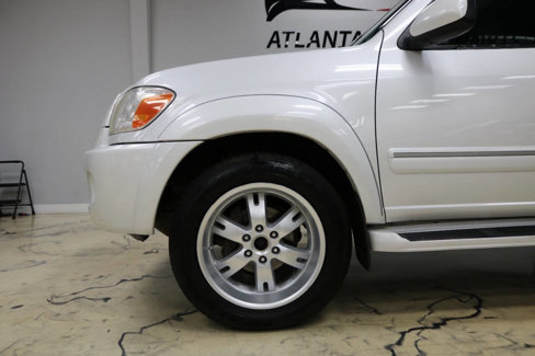 Used 2005 Toyota Sequoia Limited image 7
