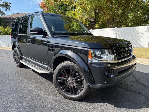 Used 2016 Land Rover LR4 HSE image 1