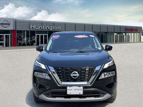 Certified 2023 Nissan Rogue SV image 2