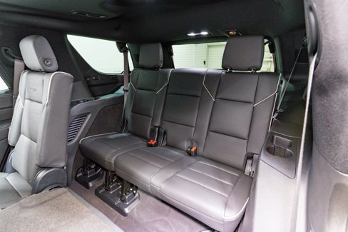 Used 2025 Cadillac Escalade Premium Luxury image 40